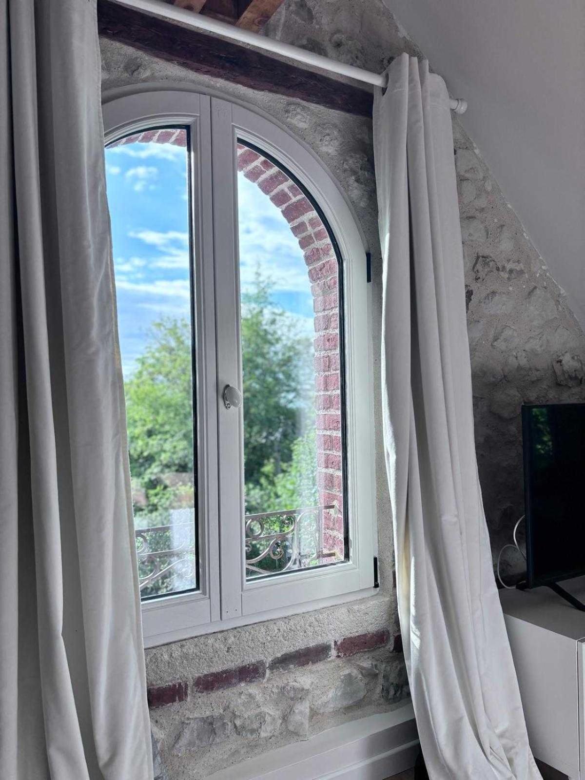 Exceptional 5 Bedroom House Near The Trouville-sur-Mer
