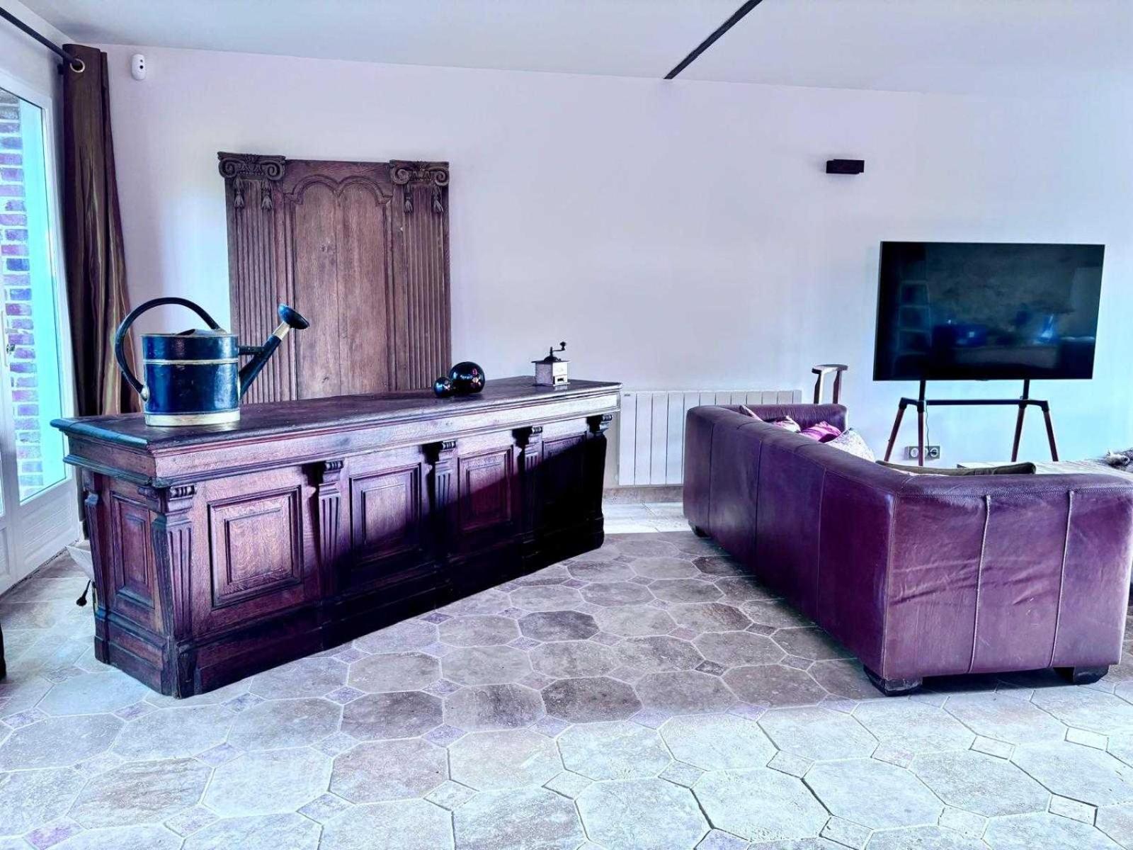 Holiday home Exceptional 5 Bedroom House Near The *