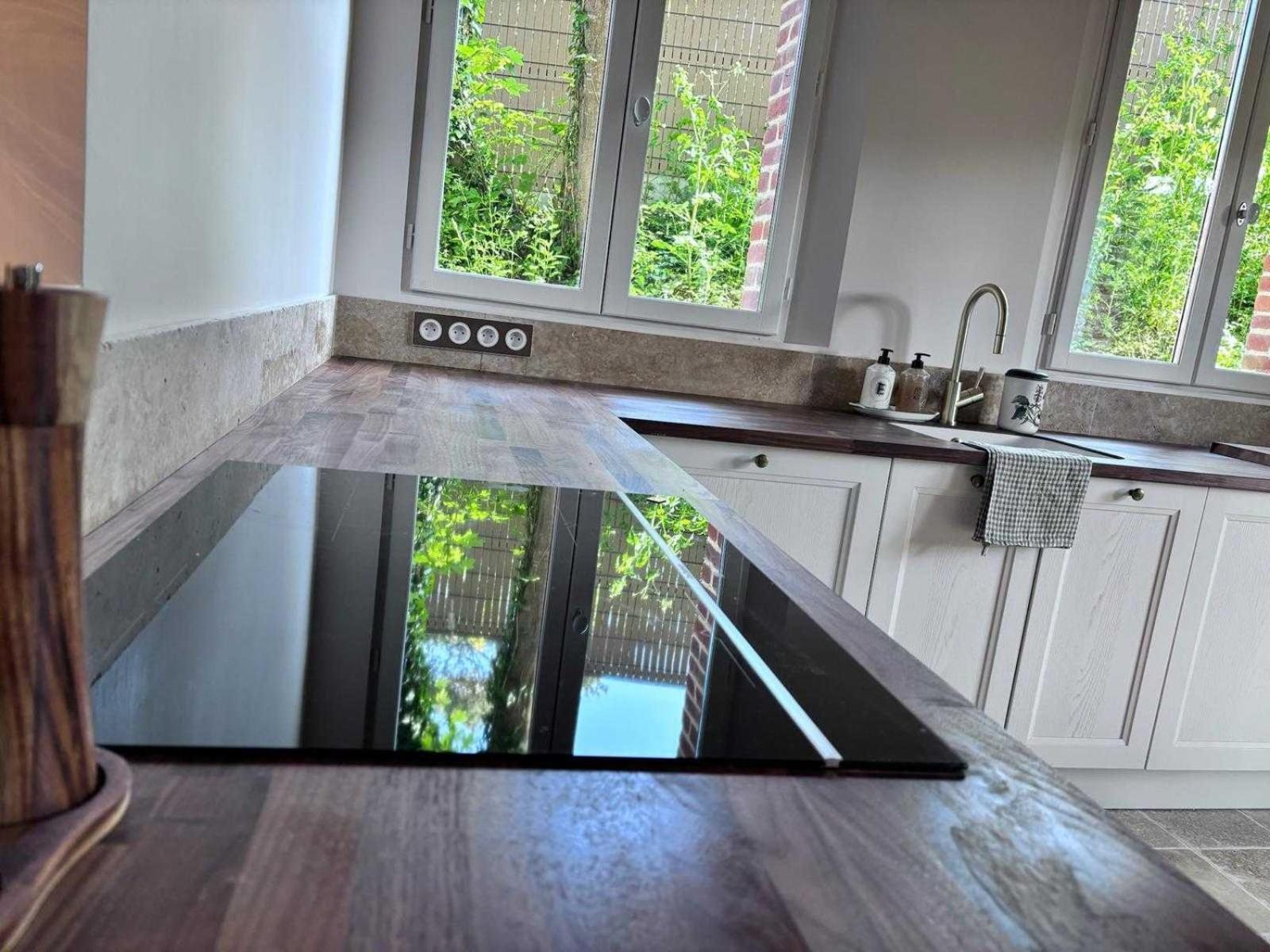Holiday home Exceptional 5 Bedroom House Near The *